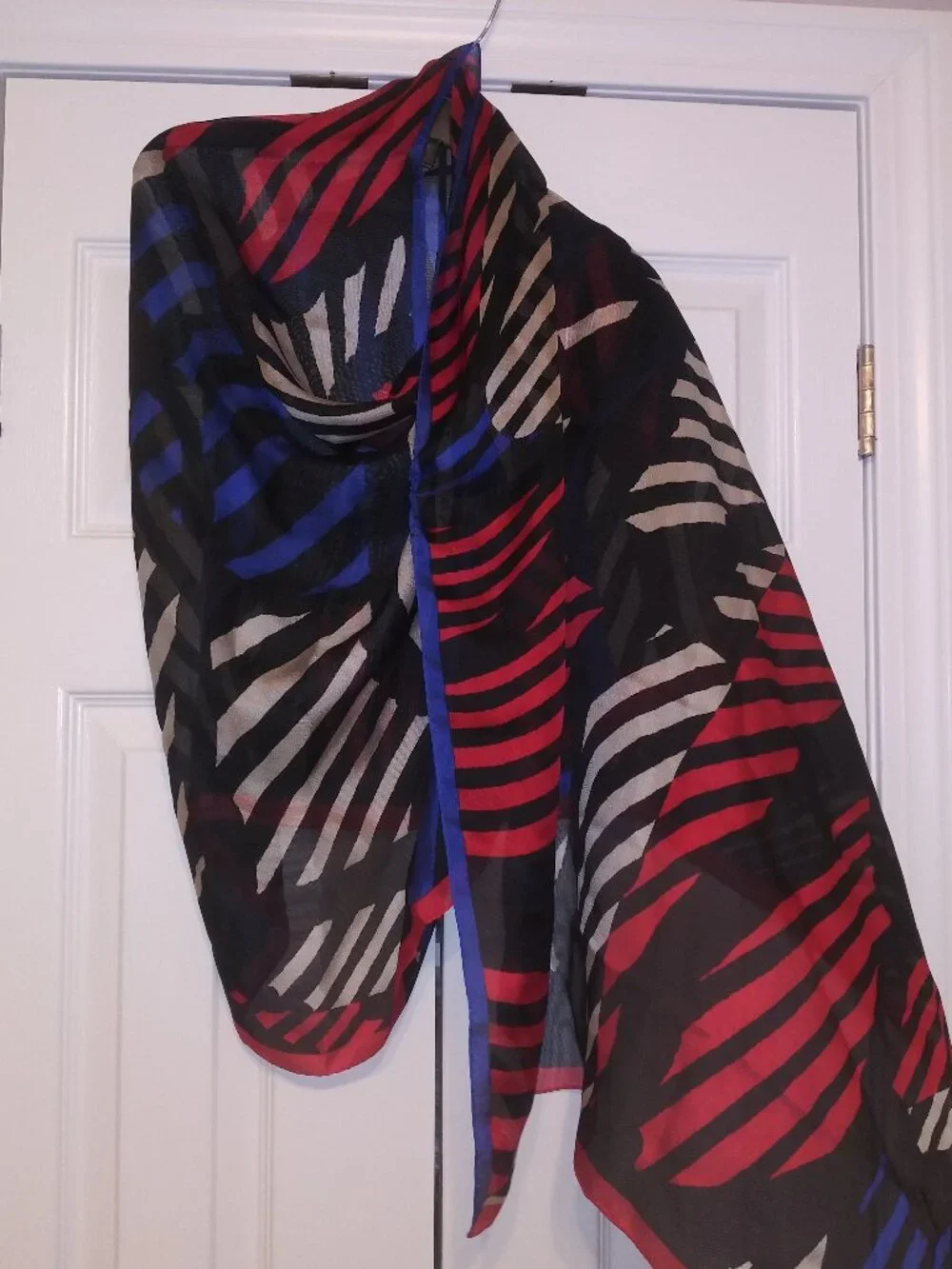 W BY WORTH 100% Silk Scarf Blue, red, white 26x70